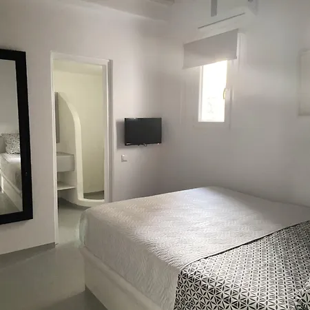 Mykonian Luxury Azure W Sea View And Pool Agios Stefanos (Mykonos)